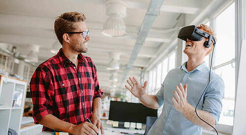 Mit Virtual Reality bei BOS in die Arbeitswelt von morgen eintauchen